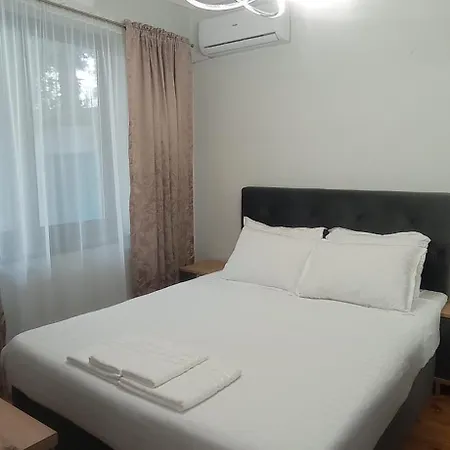 Apartament Slavyanska 11